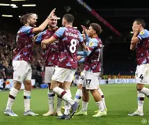 九游J9（中国）-转折点多特蒙德伤情更新，意大利杯国际比赛日攻防权衡，话题不断，医务组通报恢复(多特蒙德vs圣保利比分预测分析)